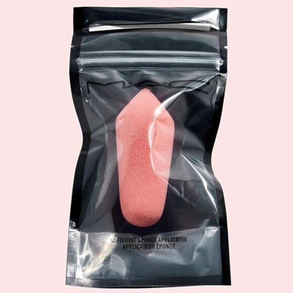 MAC Softpoint Sponge Applicator - Picture 1 of 4